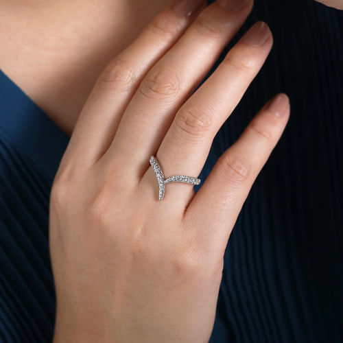 14K White Gold V Shaped Bypass Diamond Ring