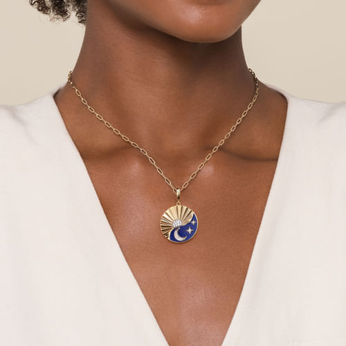 14K White and Yellow Gold Diamond and Diamond Cut Medallion With Detachable Bail with Chrome Blue Enamel