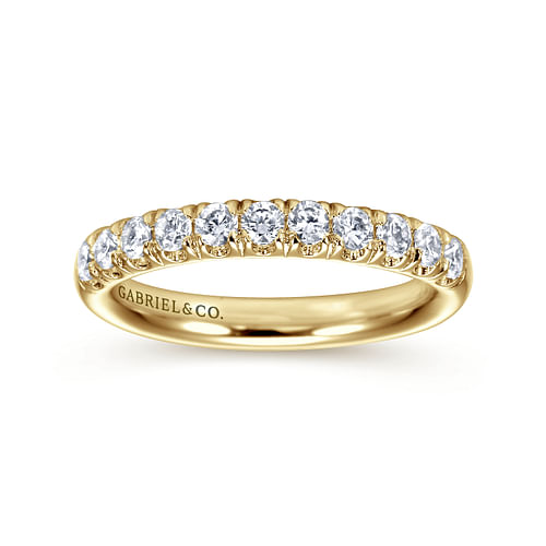 14K Yellow Gold 11 Stone French Pavé Diamond Wedding Band