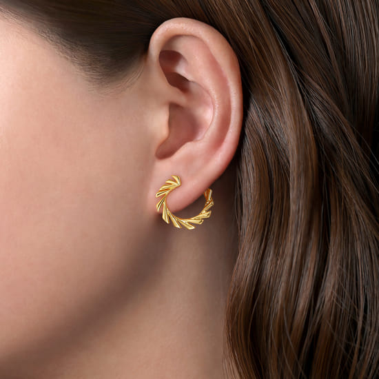 14K Yellow Gold 20mm Geometric Flare Round Statement Bypass Hoop Earrings angle 2 14K Yellow Gold 20mm Geometric Flare Round Statement Bypass Hoop Earrings angle 2