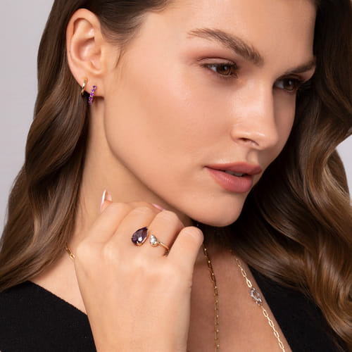14K Yellow Gold Amethyst Stuggies Earrings