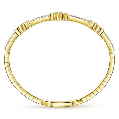14K Yellow Gold Bangle with Quatrefoil Diamond Stations