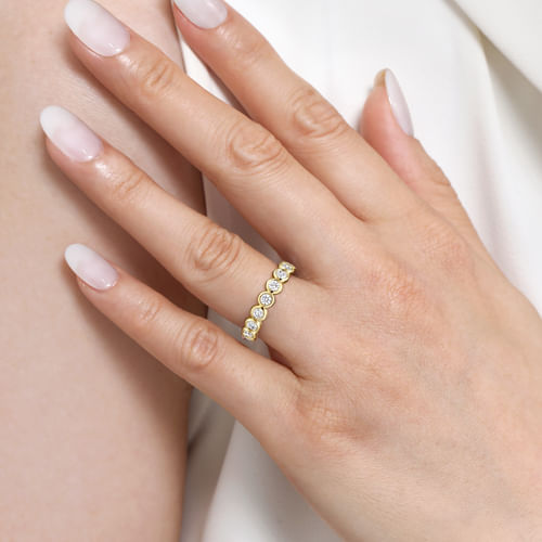 14K Yellow Gold Bezel Diamond Anniversary Band