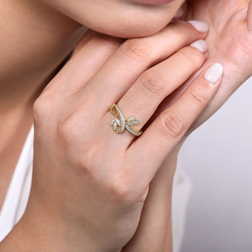 14K Yellow Gold Bypass Leaf Diamond Ring