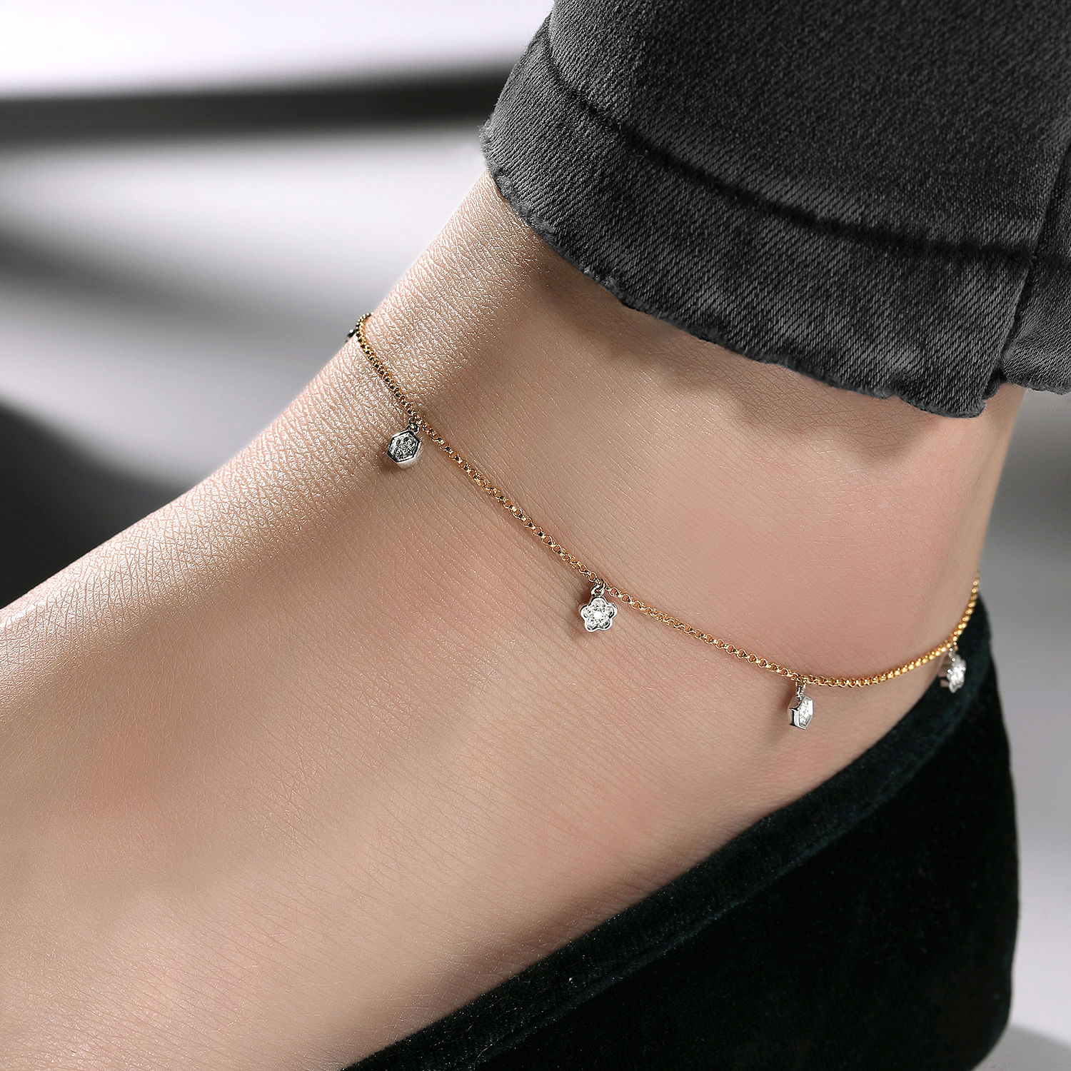14K Yellow Gold Chain Ankle Bracelet with White Gold Diamond Hexagon and Flower Charms