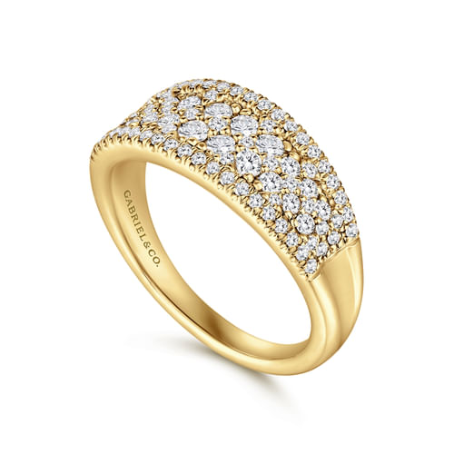 14K Yellow Gold Curved Pavé Diamond Ring