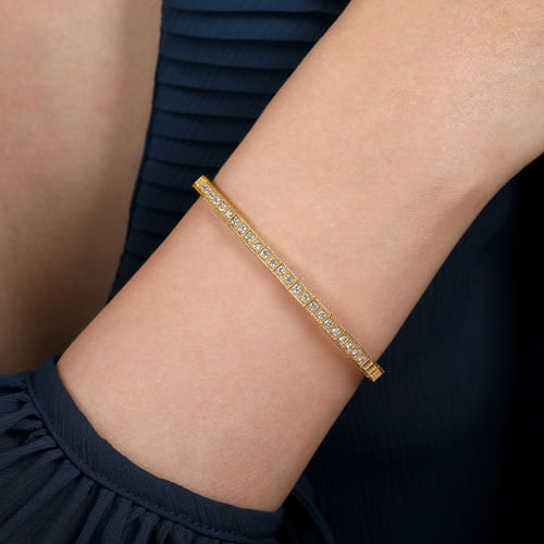 14K Yellow Gold Diamond Bangle