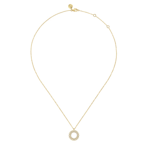 14K Yellow Gold Diamond Circle Pendant Necklace