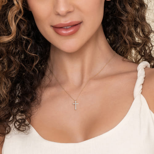 14K Yellow Gold Diamond Cross Pendant Necklace