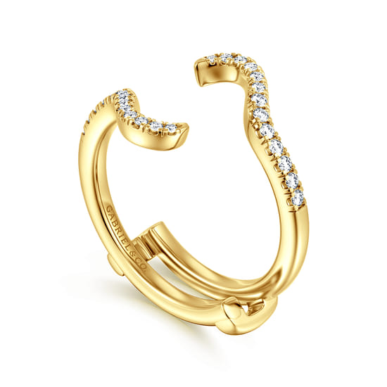 14K Yellow Gold Diamond Matching Wedding Band angle 3