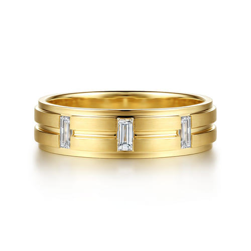 14K Yellow Gold Diamond Men's Ring in Horizontal Brush Finish