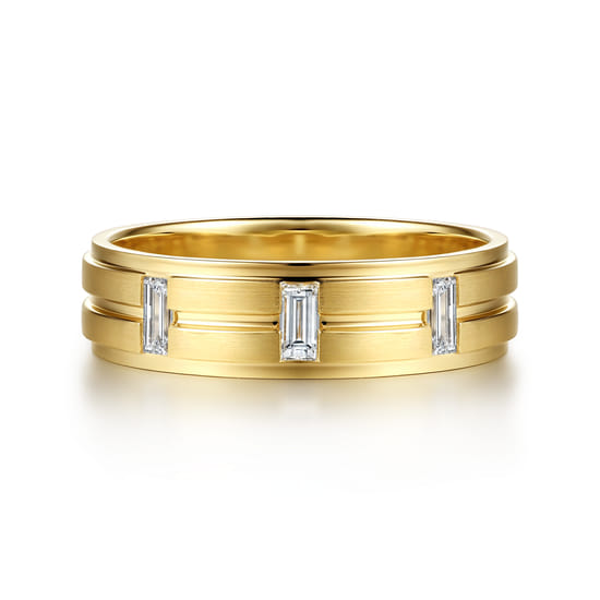 14K Yellow Gold Diamond Men's Ring in Horizontal Brush Finish