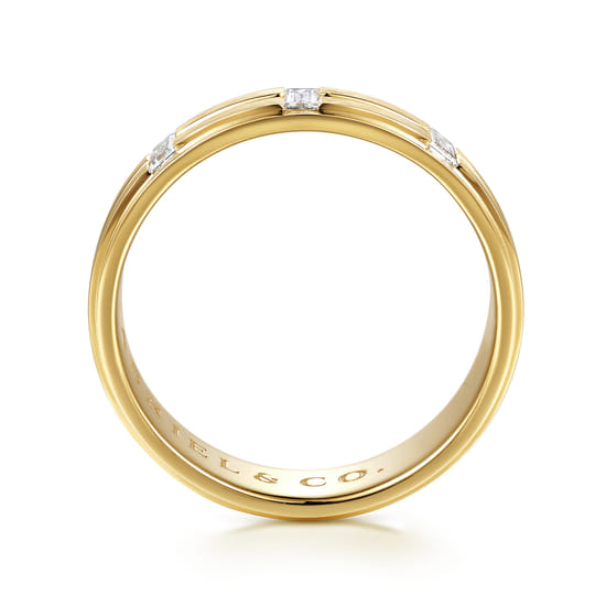 14K Yellow Gold Diamond Men's Ring in Horizontal Brush Finish angle 2