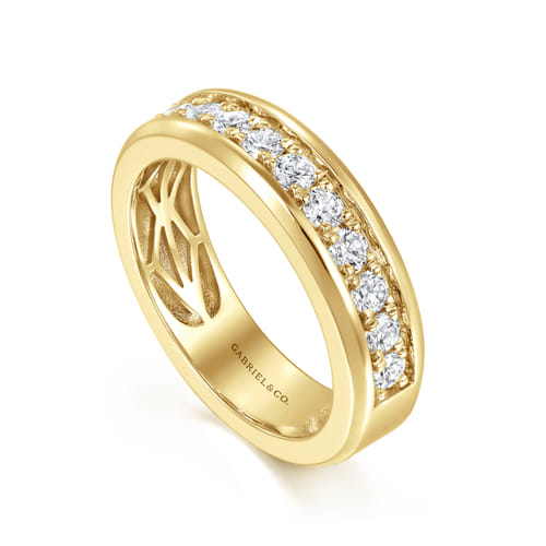 14K Yellow Gold Diamond Mens Ring 14K Yellow Gold Diamond Mens Ring