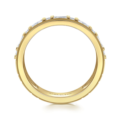 14K Yellow Gold Diamond Men's Wedding Ring in High Polish Finish