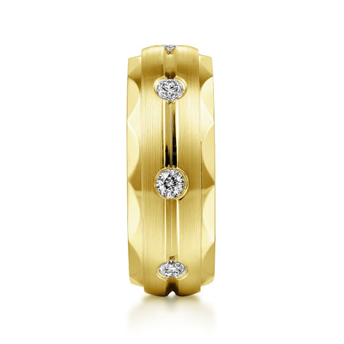 14K Yellow Gold Diamond Men's Wedding Ring in Satin Finish