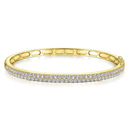 14K Yellow Gold Diamond Pavé Bangle