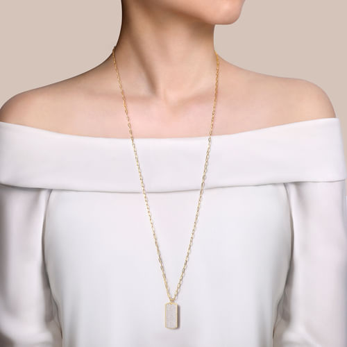 14K Yellow Gold Diamond Pavé Dog Tag Pendant Hollow Chain Necklace