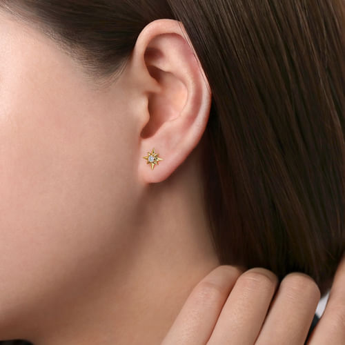 14K Yellow Gold Diamond Star Stud Earrings