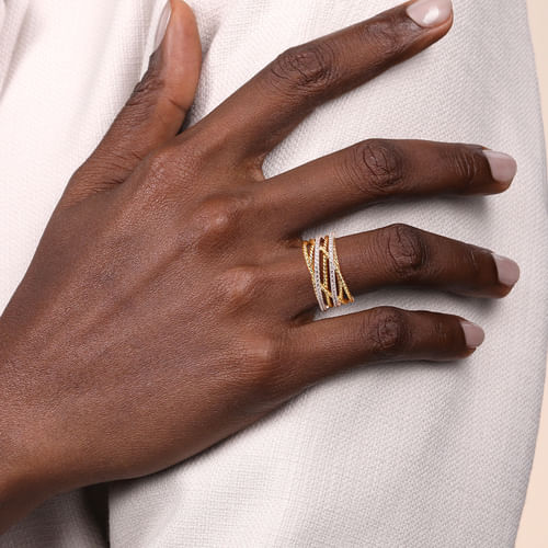 14K Yellow Gold Diamond Twisted Ladies Ring