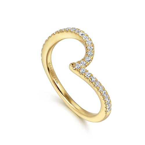 14K Yellow Gold Diamond Wedding Band