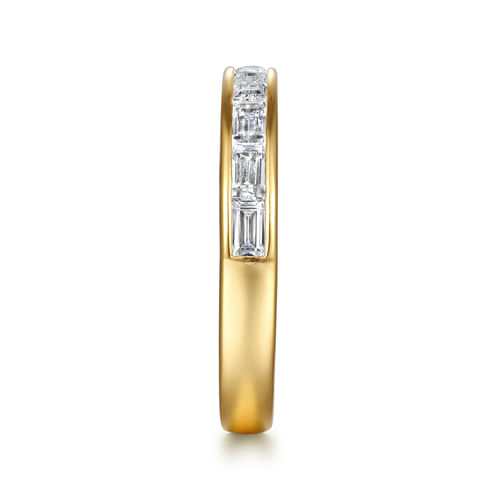 14K Yellow Gold Diamond Wedding Band