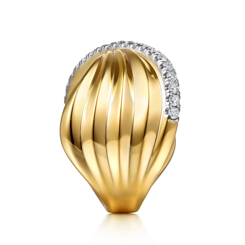 14K Yellow Gold Diamond and Diamond Cut Criss Cross Ring