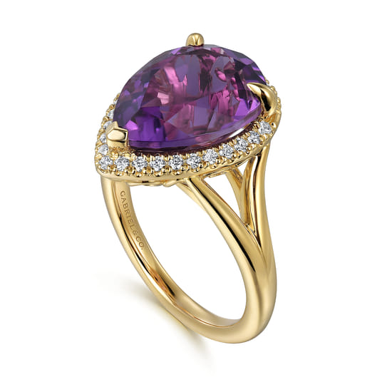 14K Yellow Gold Diamond and Flat Pear Shape Amethyst Ladies Ring With Flower Pattern Gallery angle 3 14K Yellow Gold Diamond and Flat Pear Shape Amethyst Ladies Ring With Flower Pattern Gallery angle 3