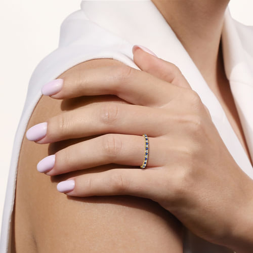 14K Yellow Gold Diamond and Sapphire Anniversary Band