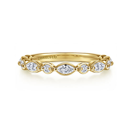 14K Yellow Gold Double Prongs Marquise and Round Diamond Anniversary Band