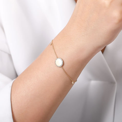 14K Yellow Gold Engravable Disc Chain Bracelet with Diamond Accents
