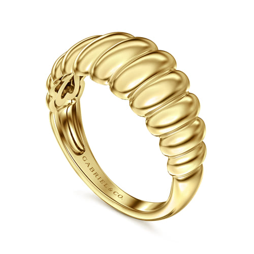 14K Yellow Gold Graduating Stations Ring