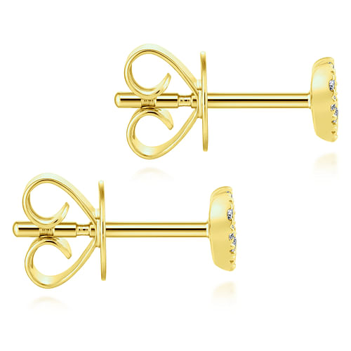 14K Yellow Gold Heart Shaped Pavé Diamond Stud Earrings