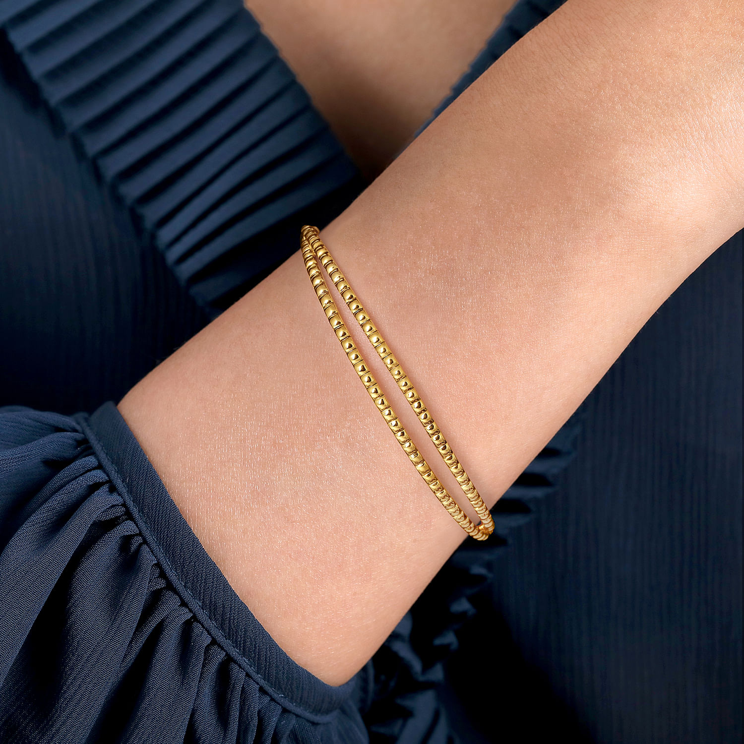 14K Yellow Gold Open Double Row Textured Bangle