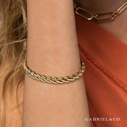 14K Yellow Gold Open Leaf Cuff Bracelet