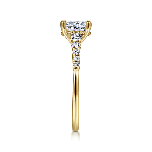 14K Yellow Gold Oval Diamond Engagement Ring