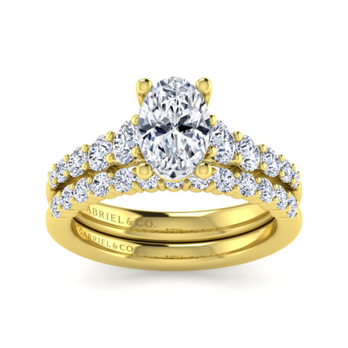 14K Yellow Gold Oval Diamond Engagement Ring