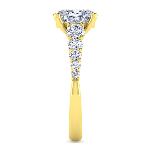 14K Yellow Gold Oval Diamond Engagement Ring