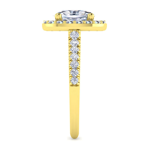 14K Yellow Gold Oval Diamond Engagement Ring