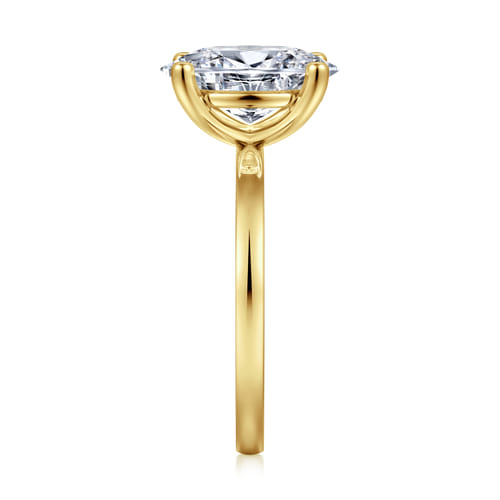 14K Yellow Gold Oval Diamond Engagement Ring