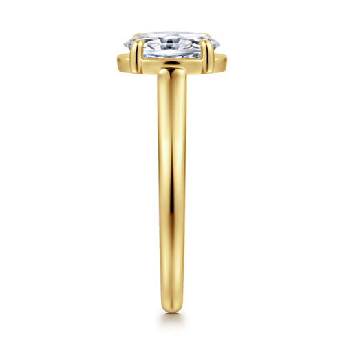 14K Yellow Gold Oval Diamond Engagement Ring 14K Yellow Gold Oval Diamond Engagement Ring
