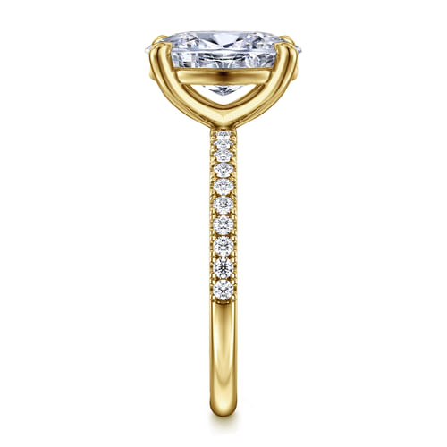 14K Yellow Gold Oval Diamond Engagement Ring