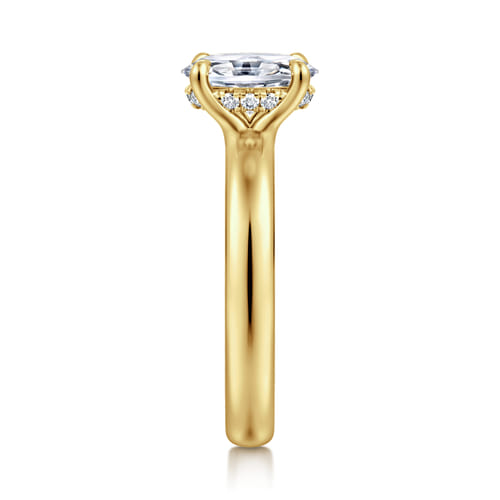 14K Yellow Gold Oval Diamond Engagement Ring