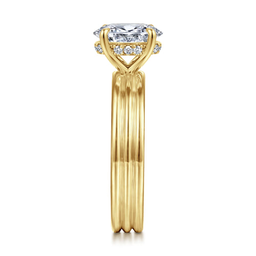 14K Yellow Gold Oval Diamond Engagement Ring