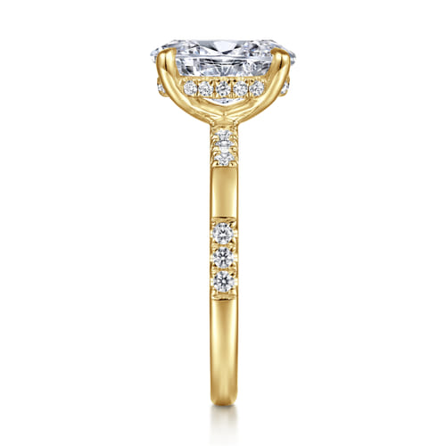 14K Yellow Gold Oval Diamond Engagement Ring