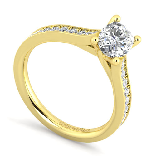 14K Yellow Gold Oval Diamond Engagement Ring