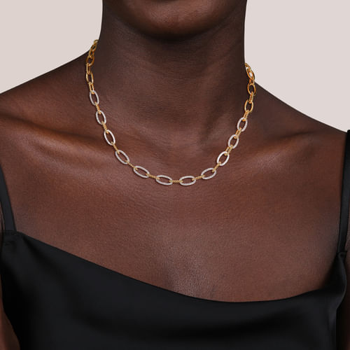 14K Yellow Gold Oval Link Chain Necklace with Pave Diamond Link Stations