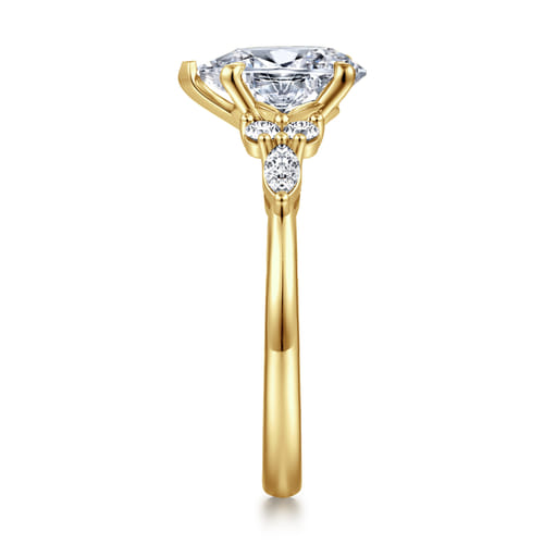 14K Yellow Gold Pear Shape Diamond Cluster Engagement Ring 14K Yellow Gold Pear Shape Diamond Cluster Engagement Ring