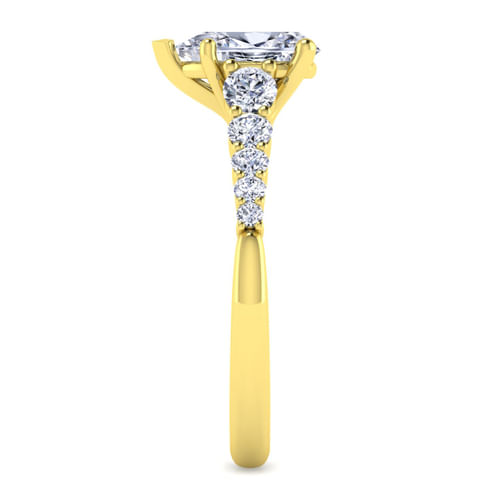 14K Yellow Gold Pear Shape Diamond Engagement Ring