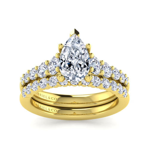 14K Yellow Gold Pear Shape Diamond Engagement Ring
